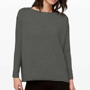 Lululemon Back in Action top modern striped heathered black/white size 4